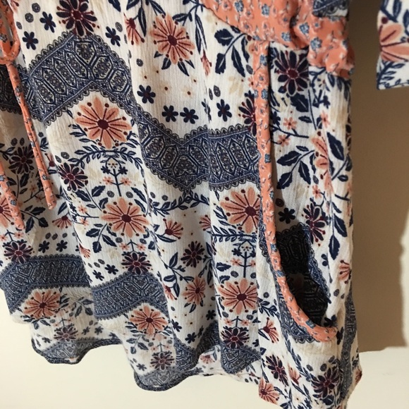 En Elly | Tunic - Picture 2 of 8